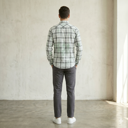 Modern Plaid Pattern Casual Shirt for Men