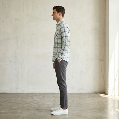Modern Plaid Pattern Casual Shirt for Men