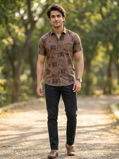 Men's Contemporary Geometric Pattern Button-Down Shirt
