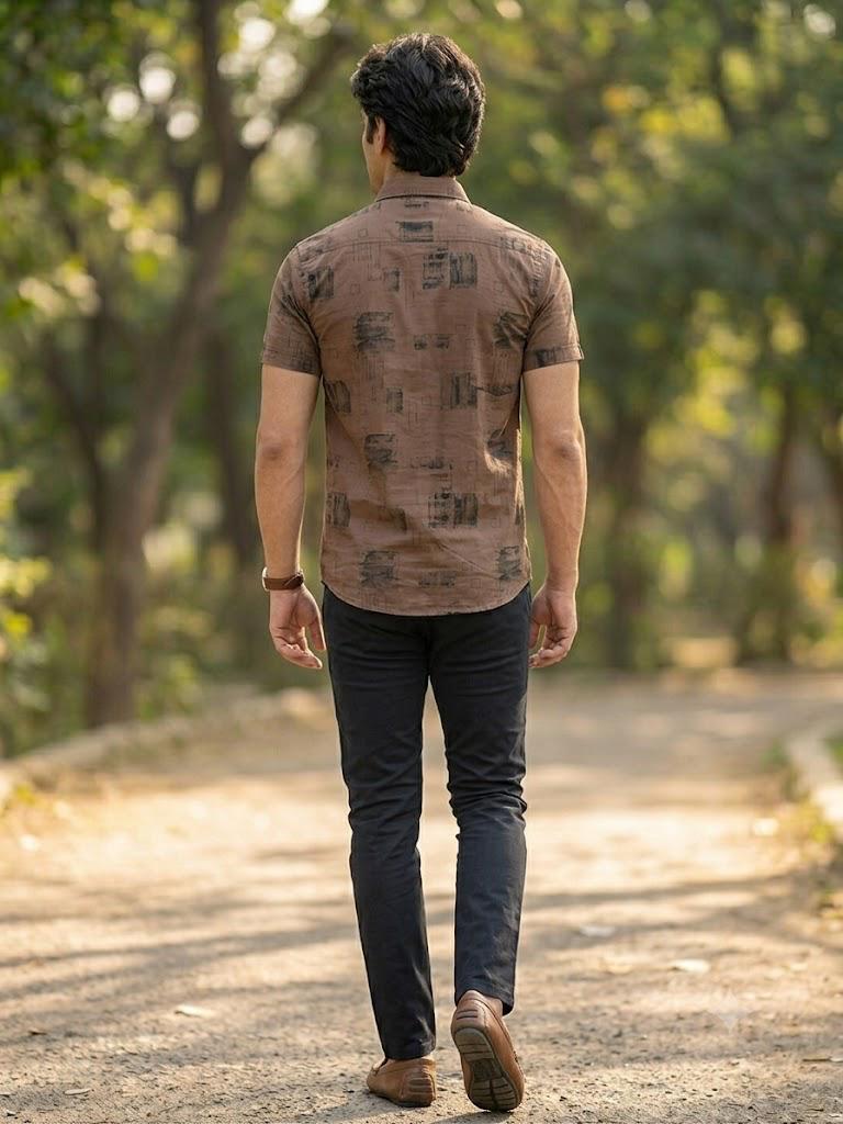 Men's Contemporary Geometric Pattern Button-Down Shirt