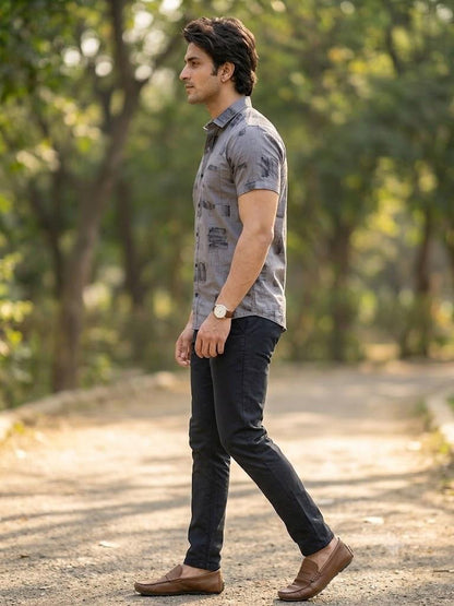 Men's Contemporary Geometric Pattern Button-Down Shirt
